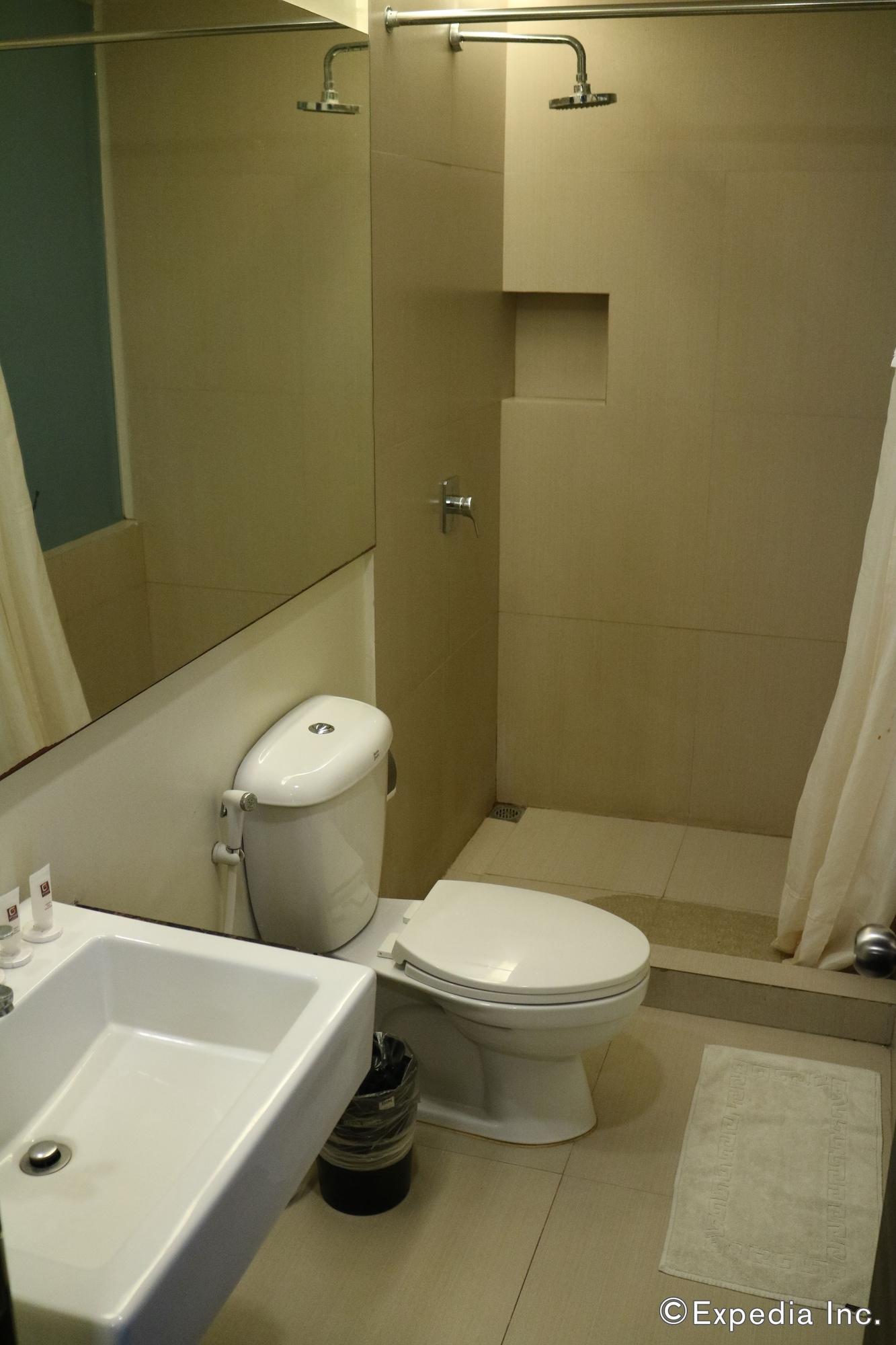 Gt Hotel Iloilo Exterior photo