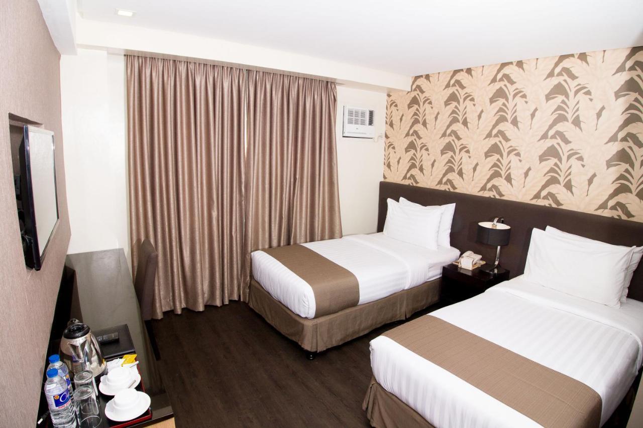 Gt Hotel Iloilo Exterior photo