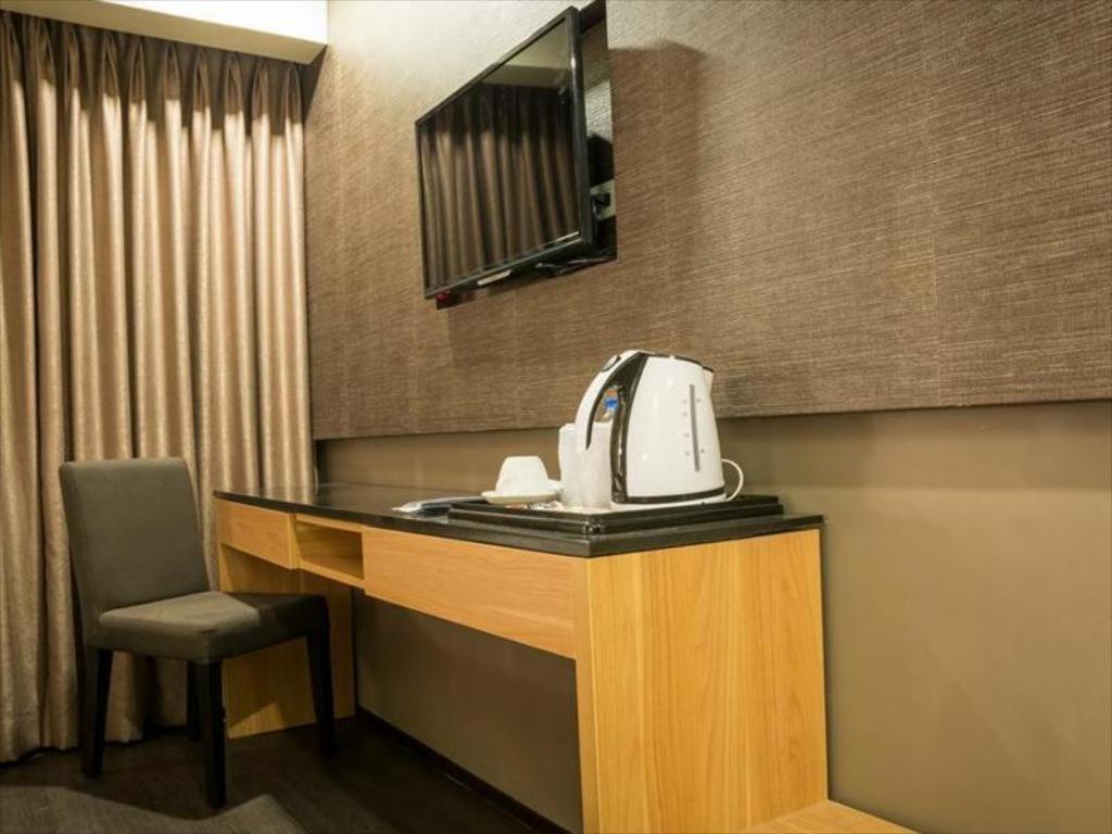 Gt Hotel Iloilo Exterior photo