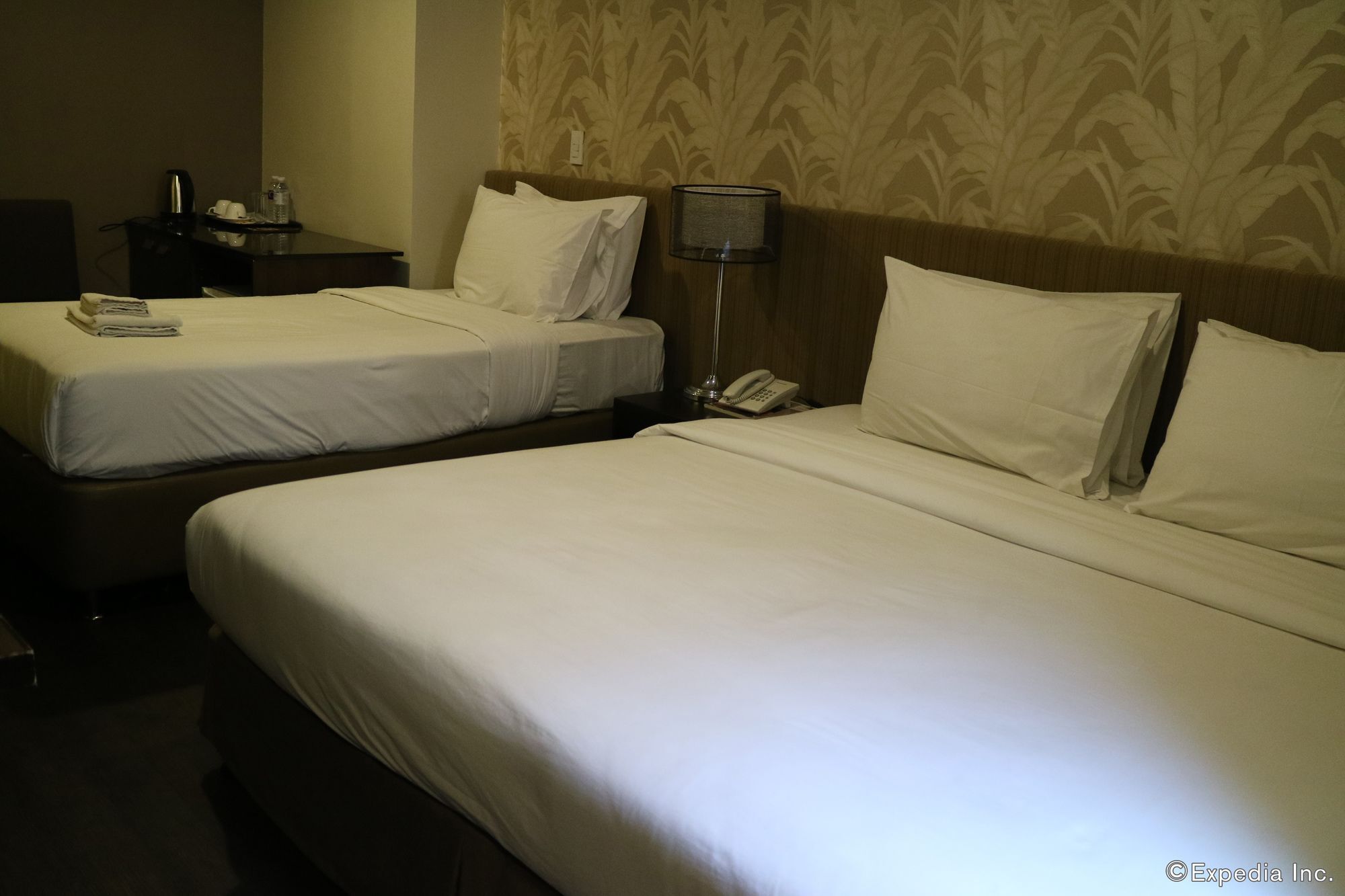 Gt Hotel Iloilo Exterior photo